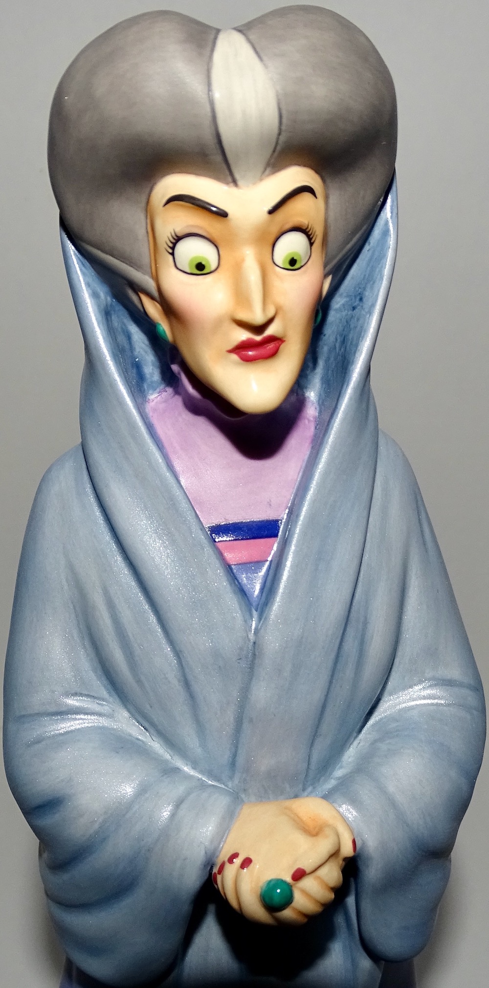 WDCC Lady Tremaine - Image 2